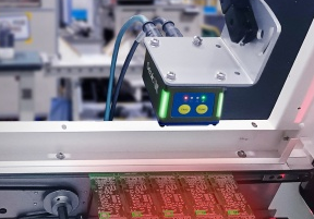 東集X4 AI工業讀碼器無懼鋰電生產環境，穩定讀取各類DPM碼